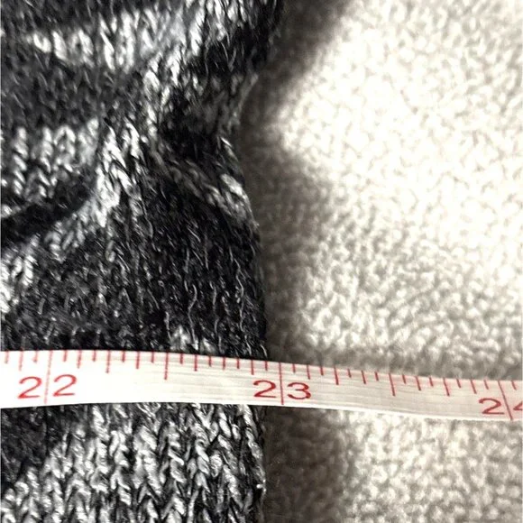 Vanity Textured Geometric Dolman Sleeve Knit Top Made In Usa - Picture 6 of 7